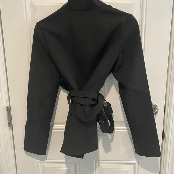 Tuckernuck Gracie Wrap Black Blazer Women’s Size Medium NWT - Picture 7 of 10